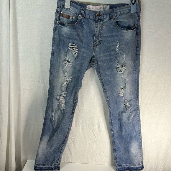 Winchester Jeans Mens Size 36/32 Blue Faded Distressed Destroyed Raw Hem - Picture 1 of 10